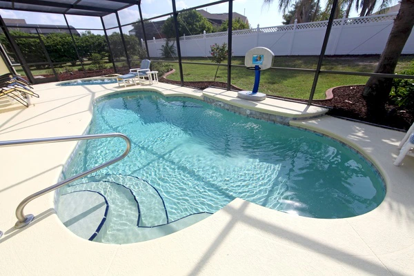 Swimming Pool Contractors in Cape Coral, FL Swimming Pool Contractors in Cape Coral, FL